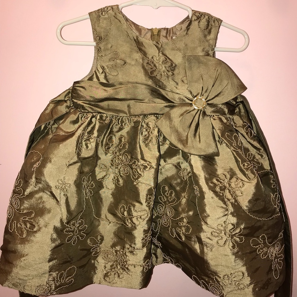 Gold dress